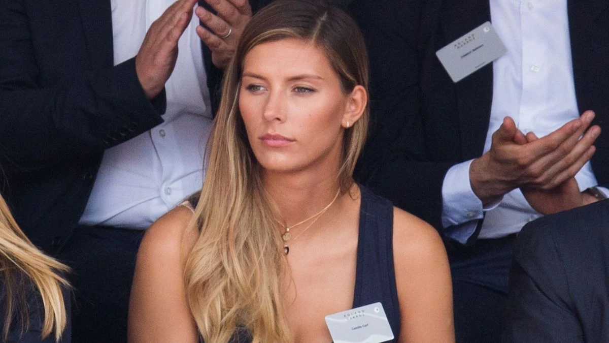 Interpelée pour "atteinte à la pudeur", Camille Cerf monte au créneau : "Parce qu’on est une femme, on doit se cacher"