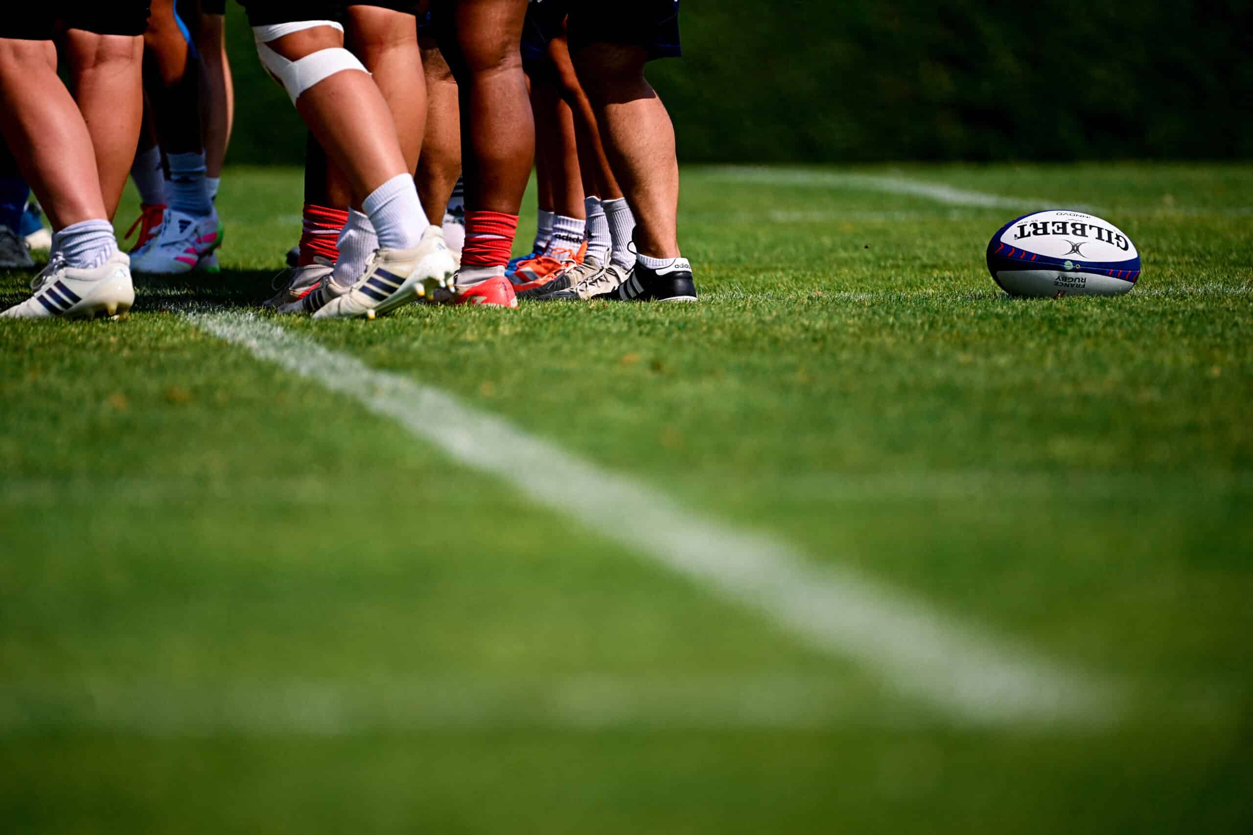 Aveyron : un rugbyman de 23 ans entre la vie et la mort après avoir été plaqué par un joueur sous cocaïne