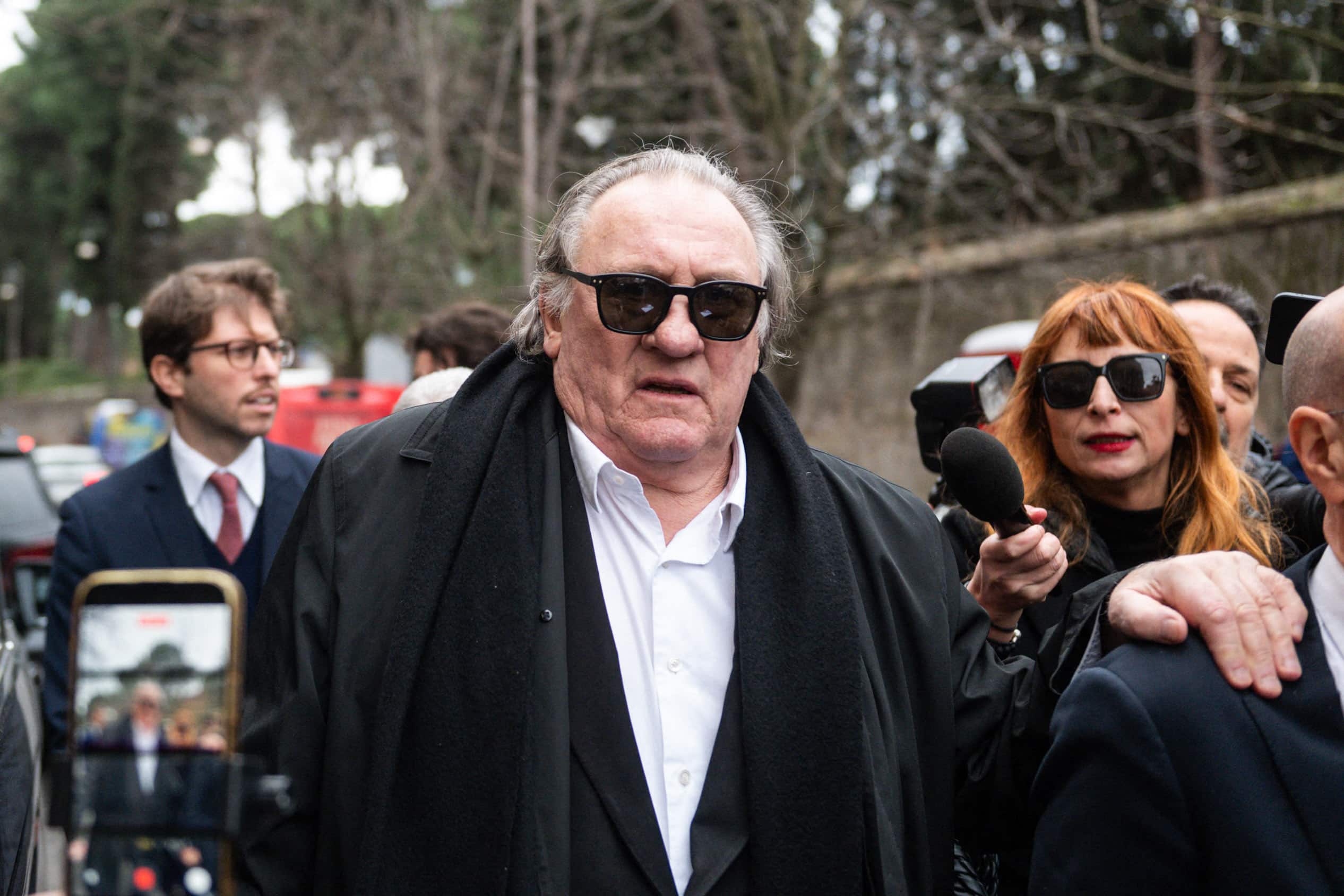 Gérard Depardieu, l’acteur déchu, cherche à s’alléger
