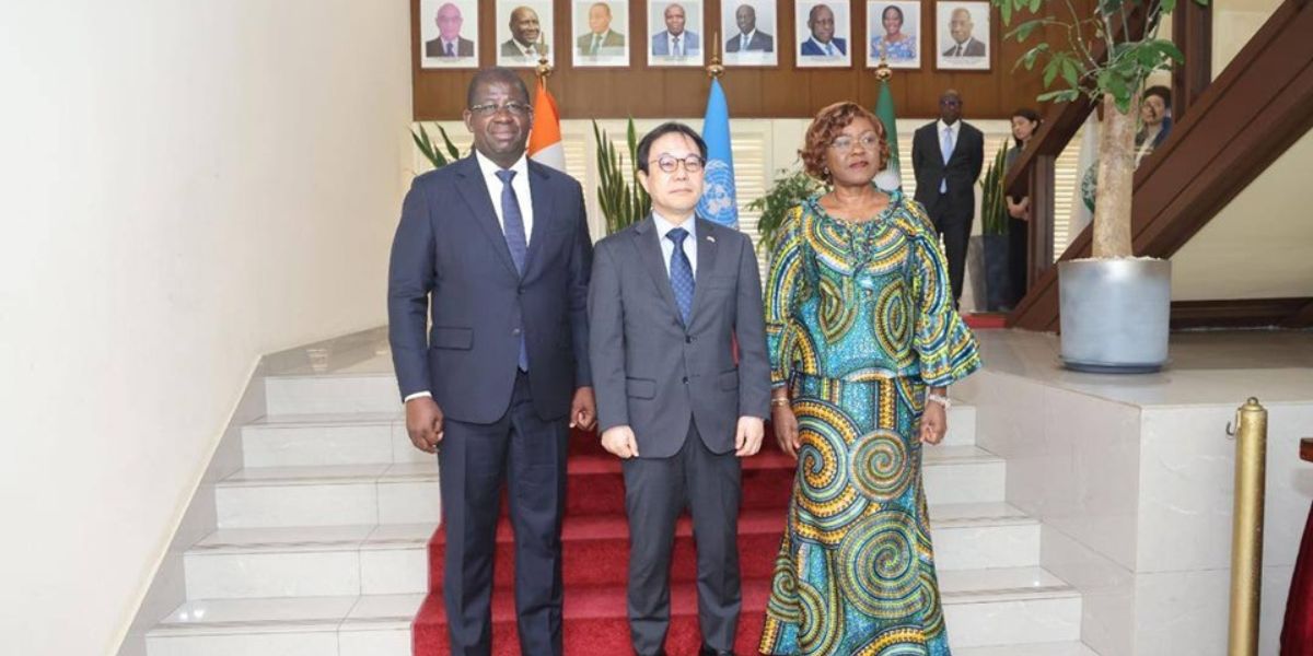 Côte d'Ivoire–Japon : un don de 6,5 milliards FCFA pour moderniser l’entretien routier à Abidjan