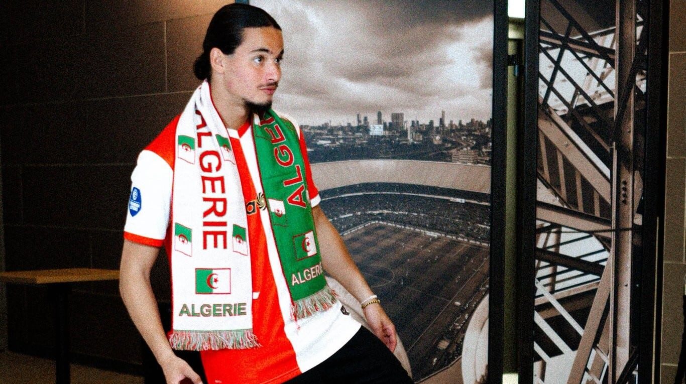 Le joueur algérien Anis Hadj Moussa révèle le club où il a énormément progressé