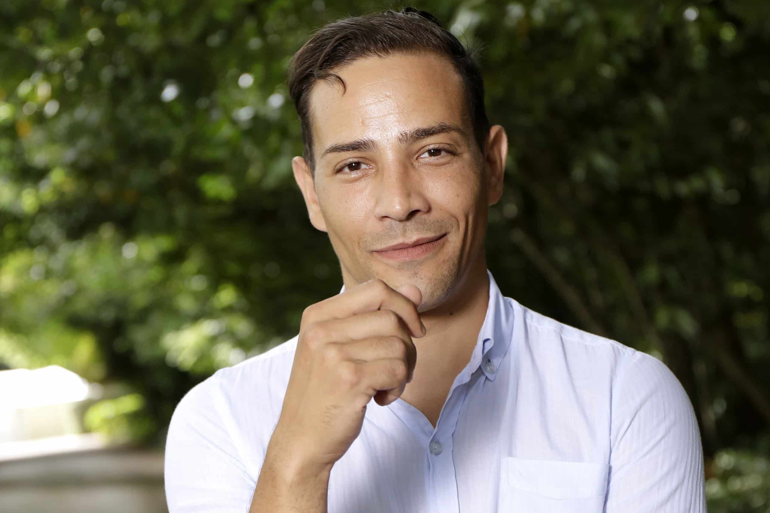 Steevy Boulay en couple avec Laurent Ruquier ? Sa réponse sans détours
