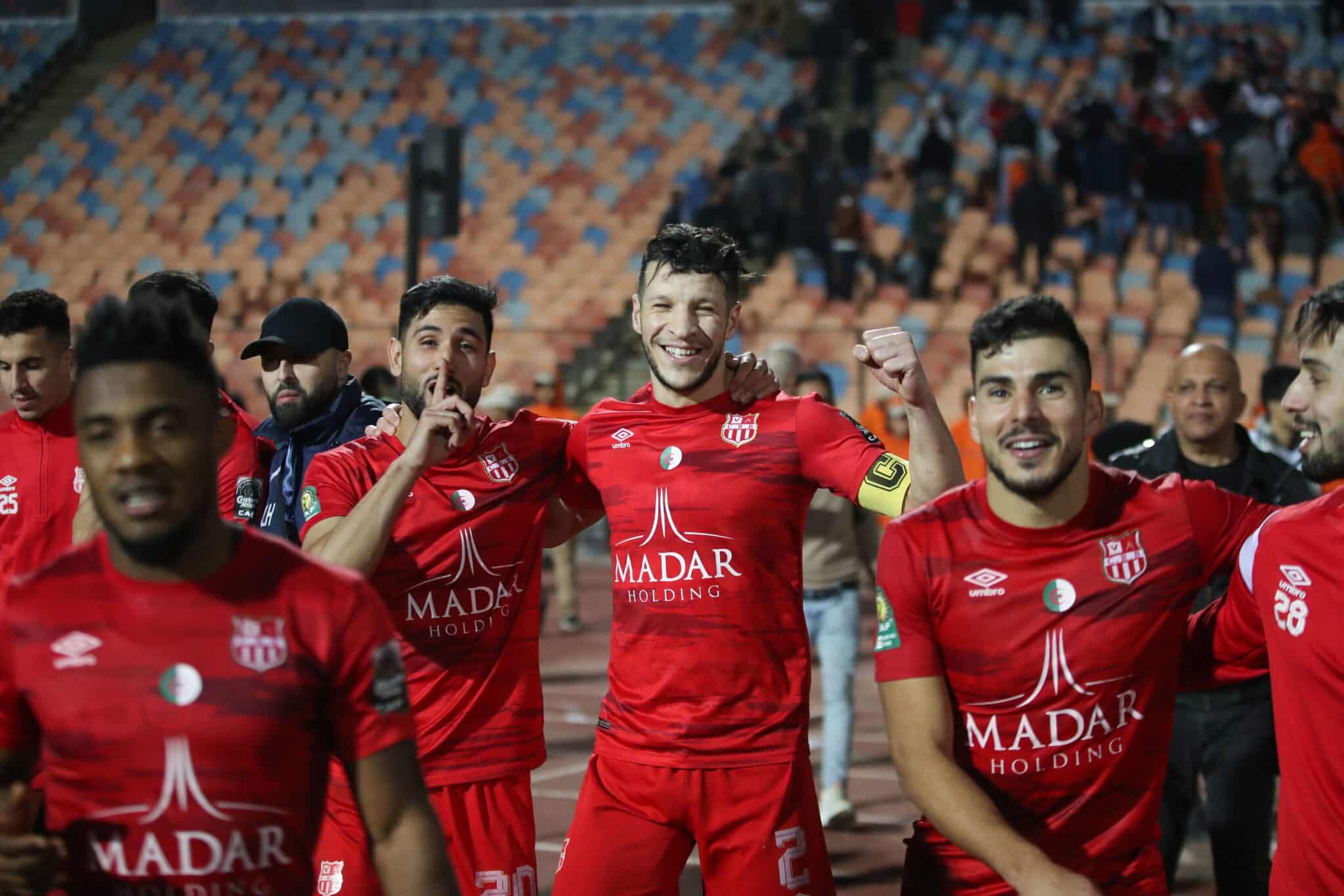 Football : CR Bélouizdad bat l&rsquo;AS Otoho et termine en tête du groupe C