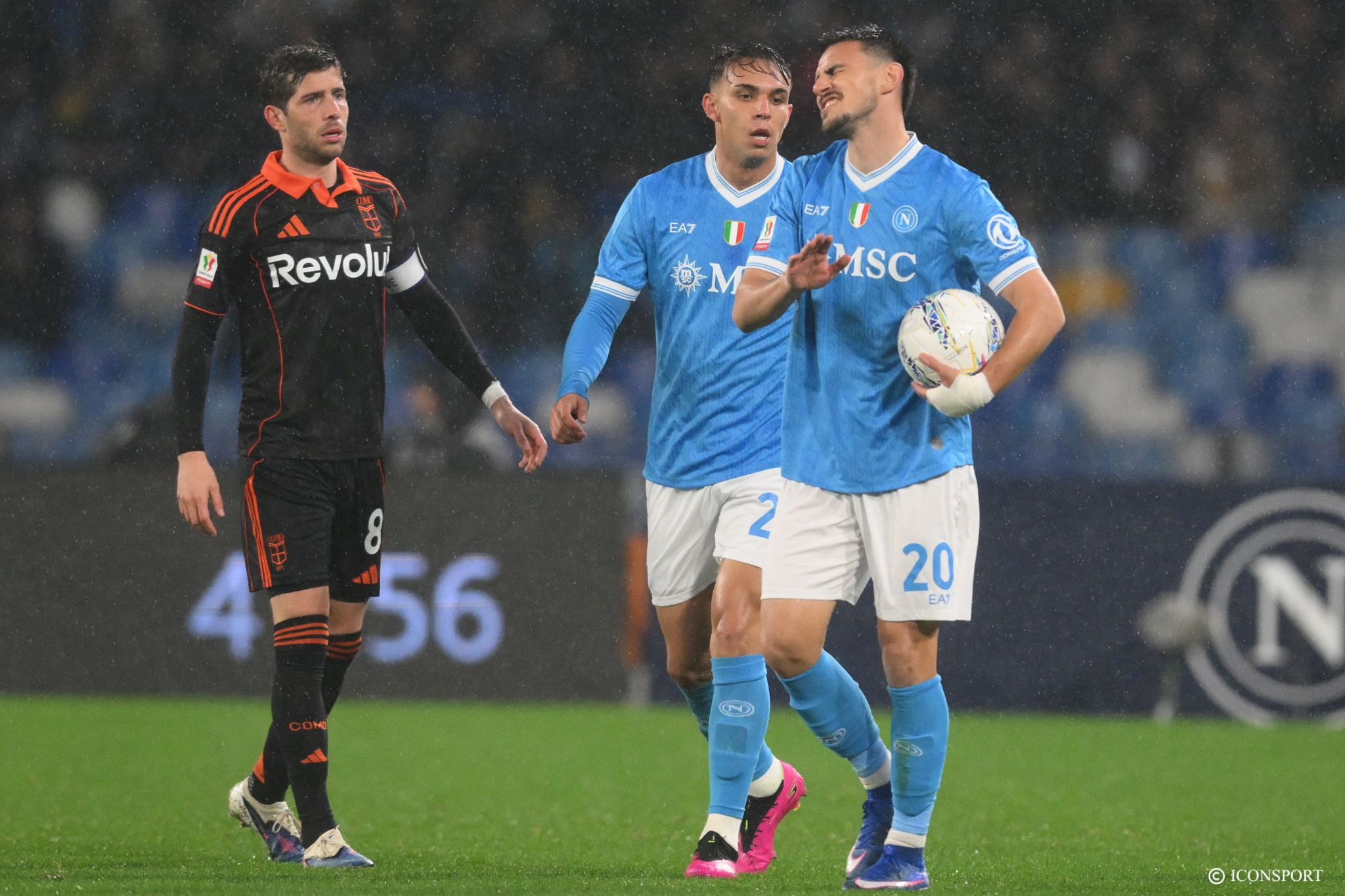 Coupe d&rsquo;Italie : Como bat Naples et rejoint les demi-finales