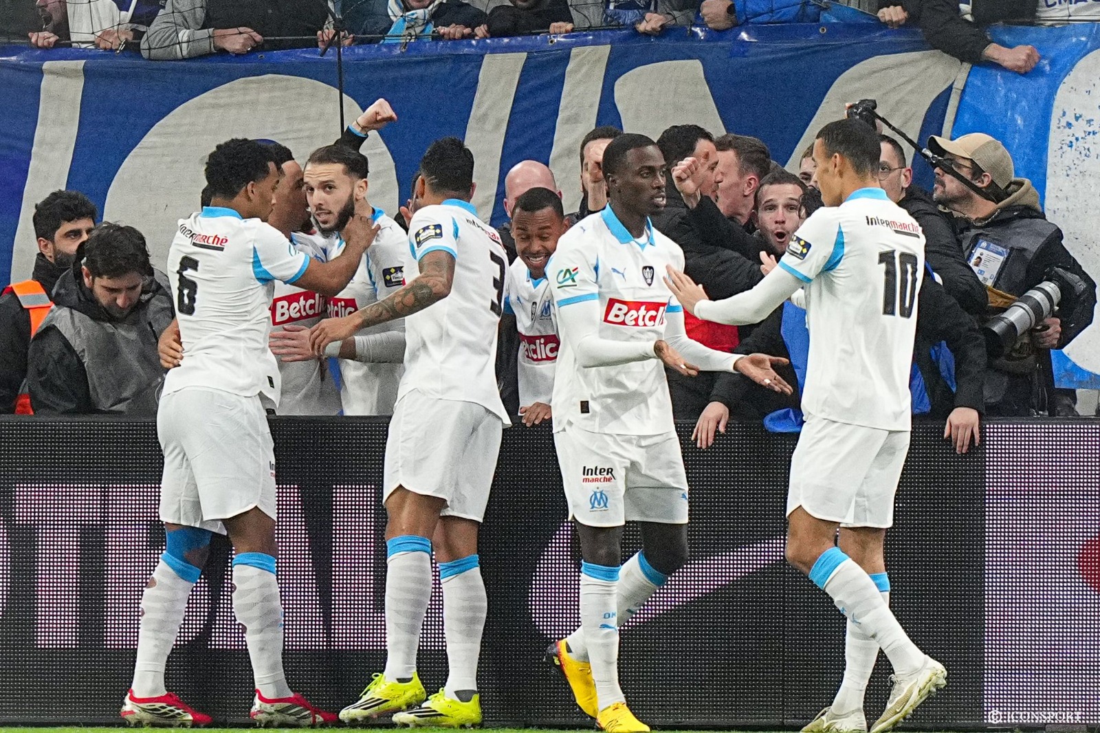 Coupe de France : Amine Gouiri tente une frappe dès l&rsquo;ouverture du match pour Marseille