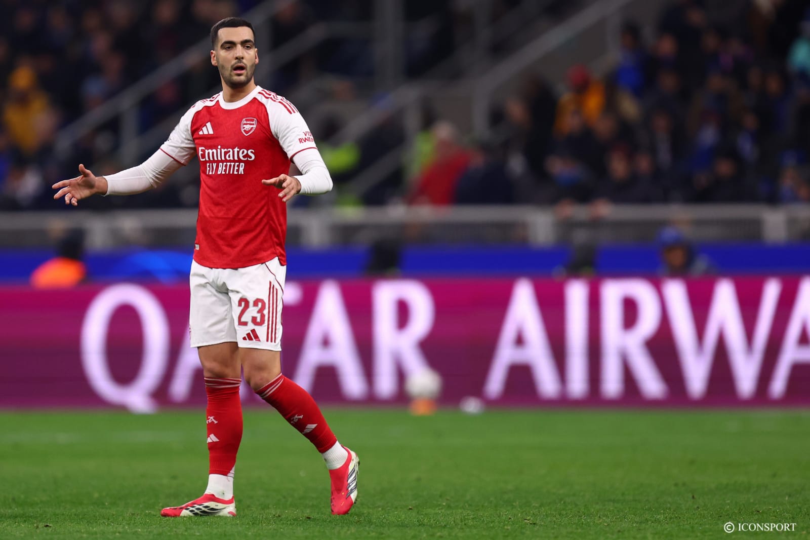 Arsenal : Mikel Merino fait le point sur sa santé après une opération