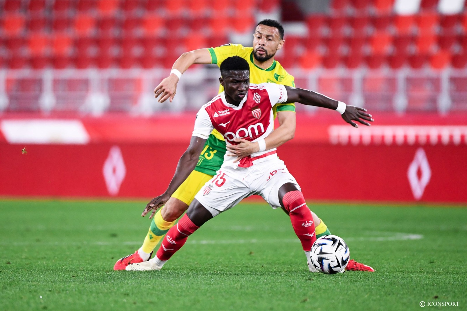 Ligue 1 – Monaco : Lamine Camara sort sur blessure contre Nantes