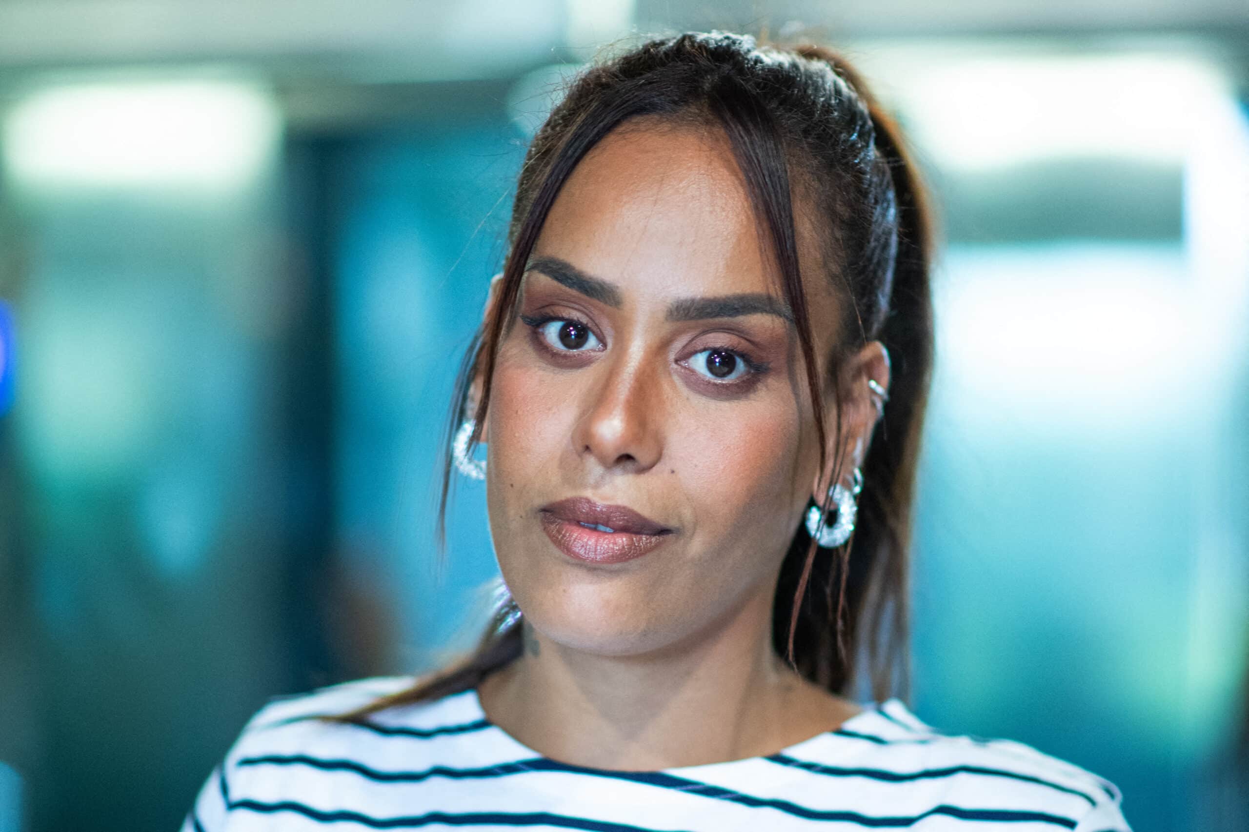 Amel Bent, membre des Enfoirés depuis 2006, les quitte après un décès