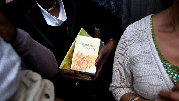 Les Témoins de Jéhovah assouplissent leur politique en matière de transfusions sanguines 2