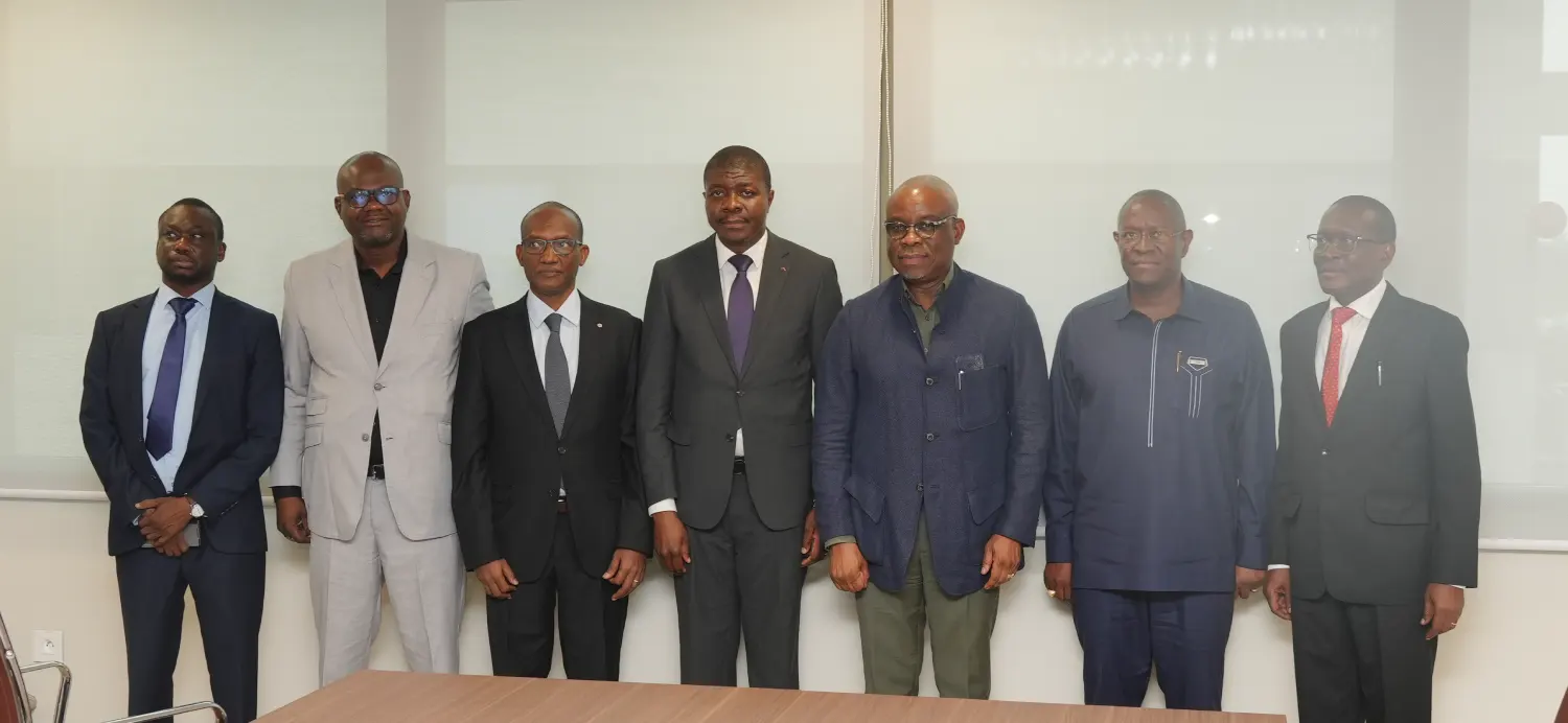 Bénin: rencontre stratégique entre l’ARREC, la Cour de Justice de la CEDEAO, le WAPP avec des ministres 