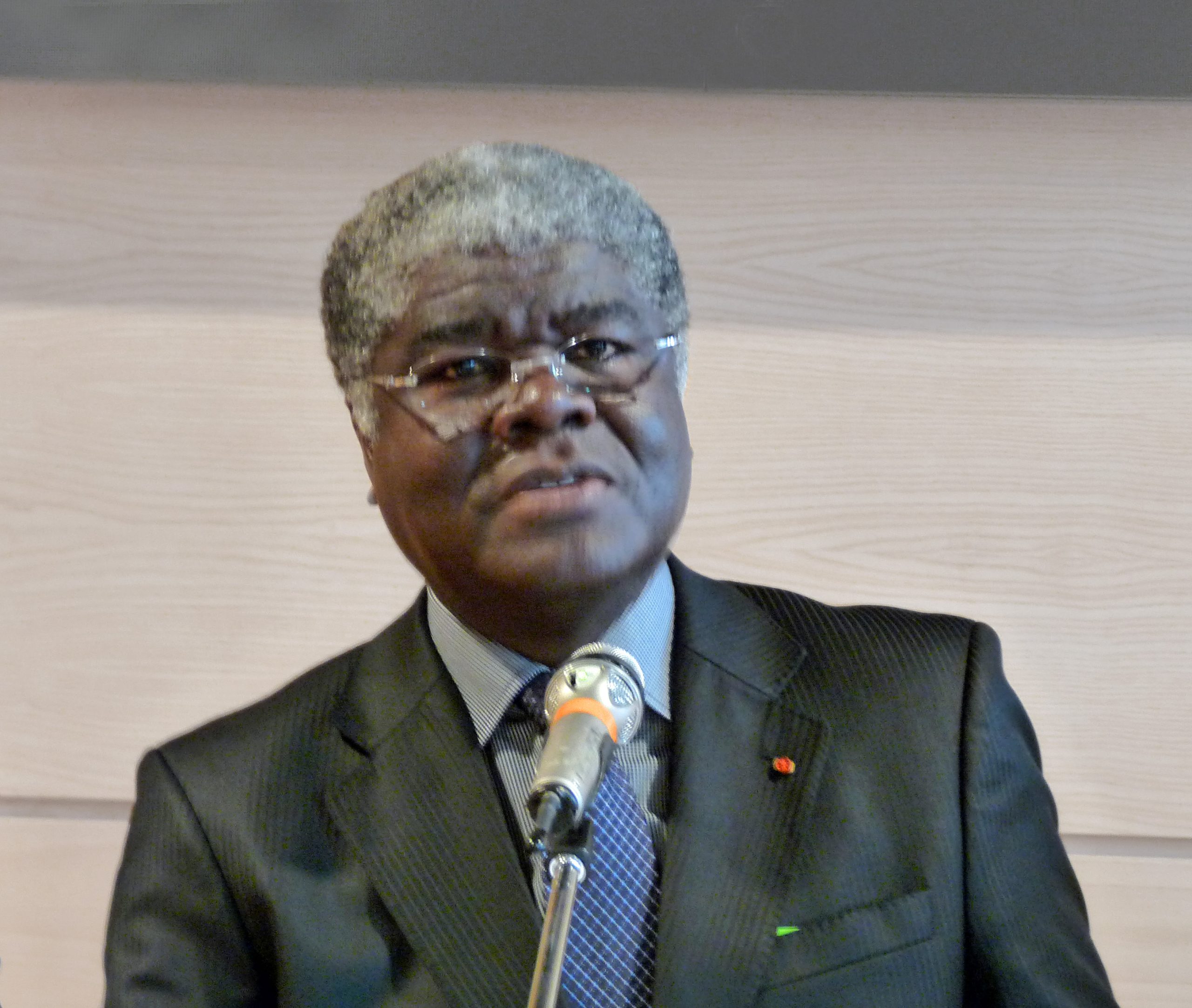 Le Premier ministre ivoirien, Robert Beugré Mambé