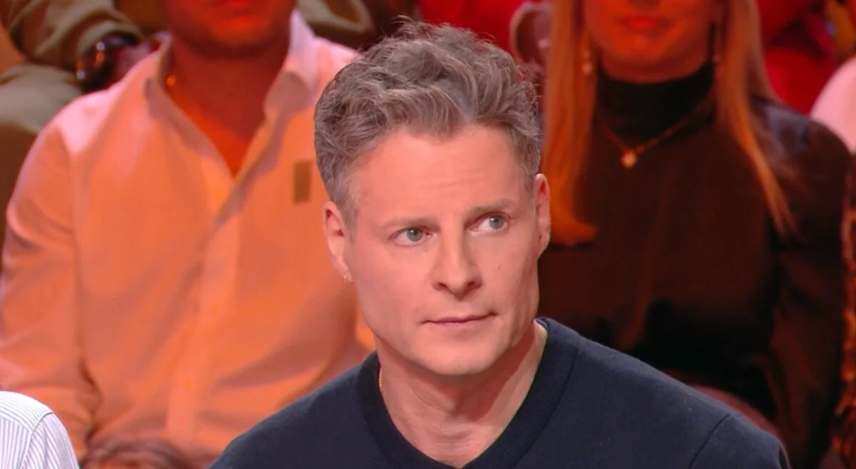 Julia Paredes et les influenceurs dézingués par Matthieu Delormeau, elle réplique : "Avant, on était copains"
