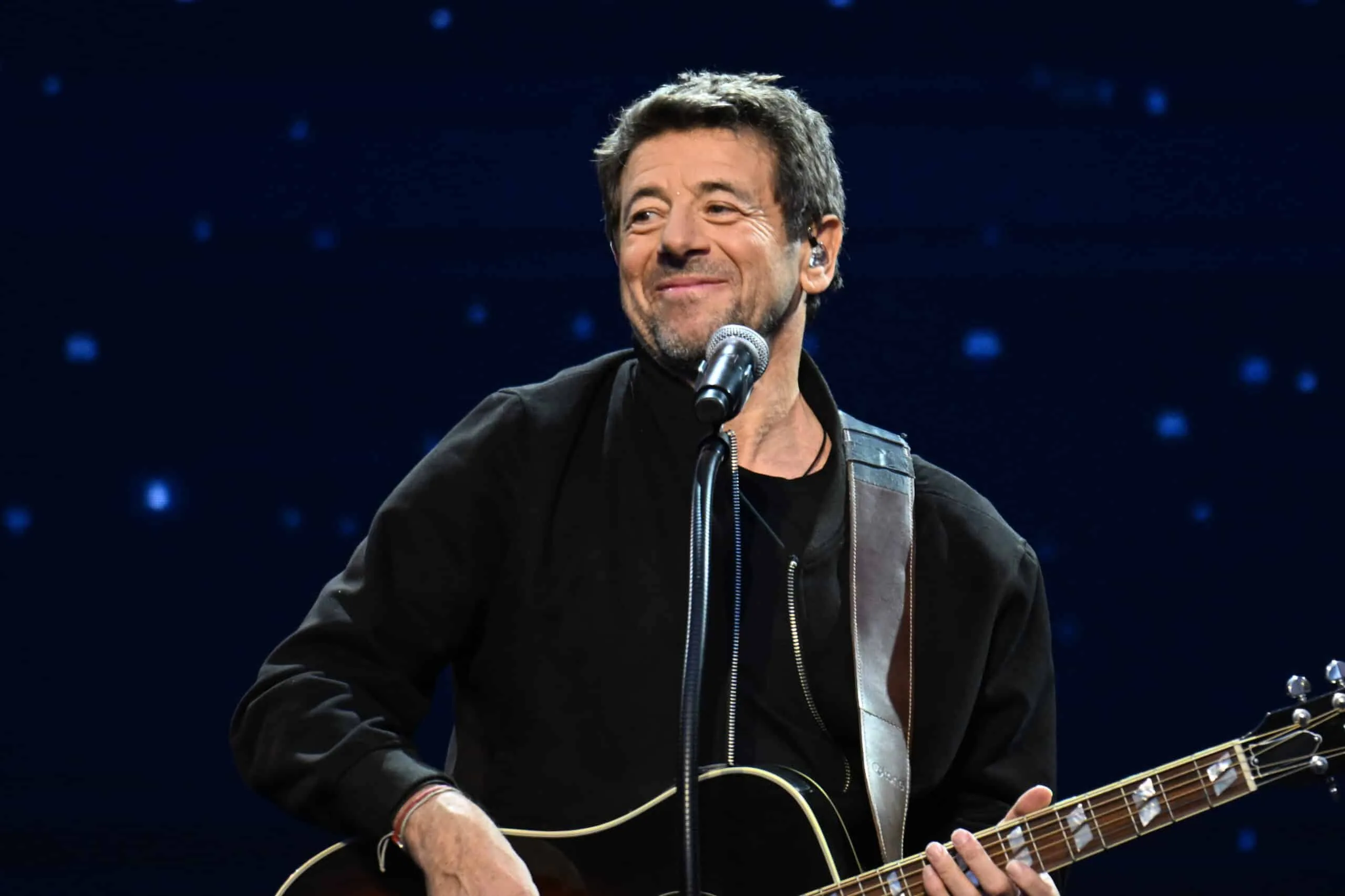 "Il ne répond plus au téléphone" : Patrick Bruel a décidé de disparaître