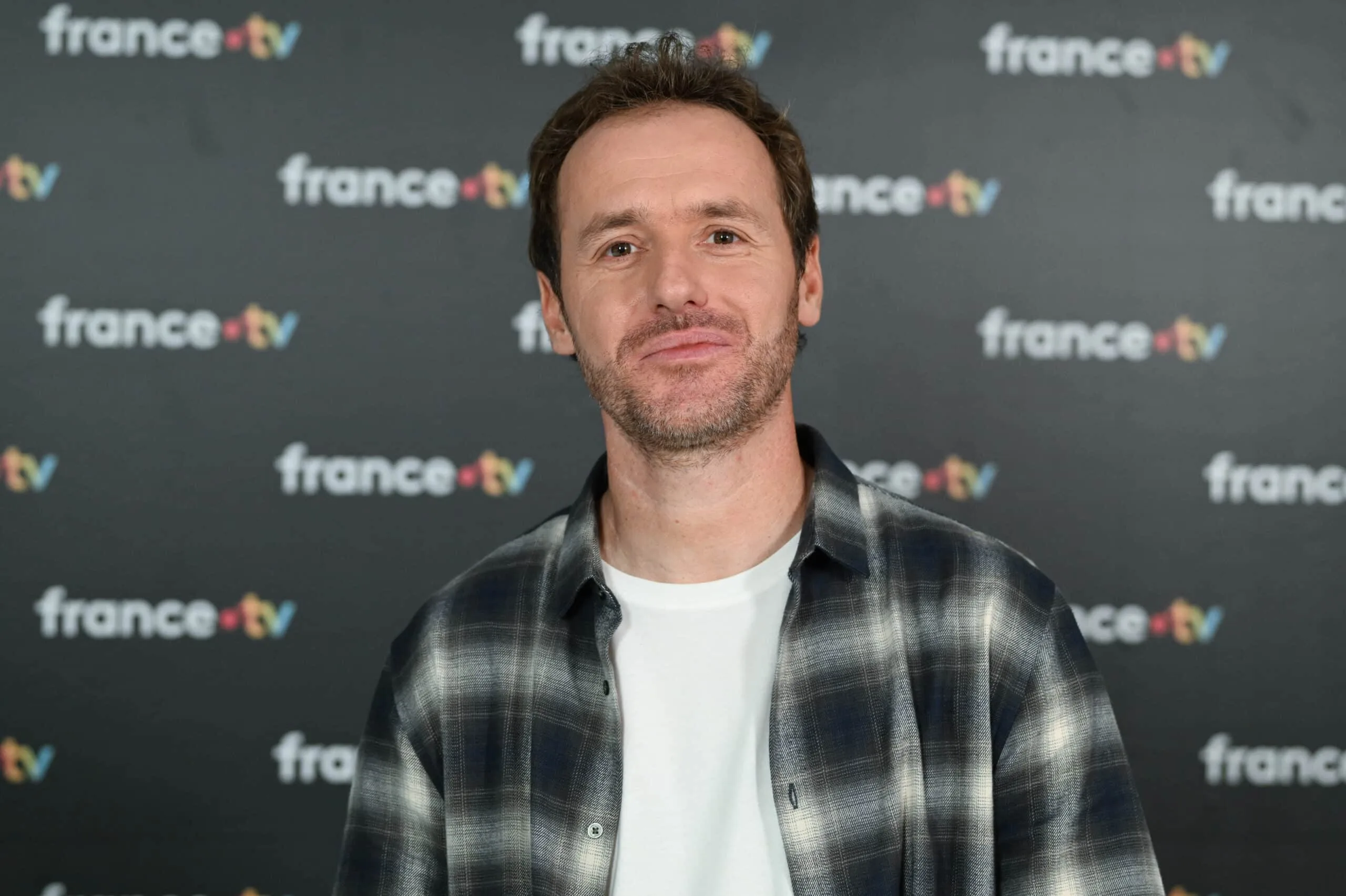 "Complément d'enquête" sur France 2 : l'équipe de Tristan Waleckx présente ses excuses à une influenceuse après une énorme bourde