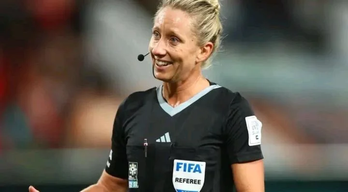 L'arbitre américain Tori Penso