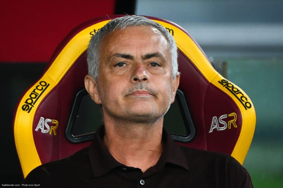 José Mourinho sur le banc de la Roma